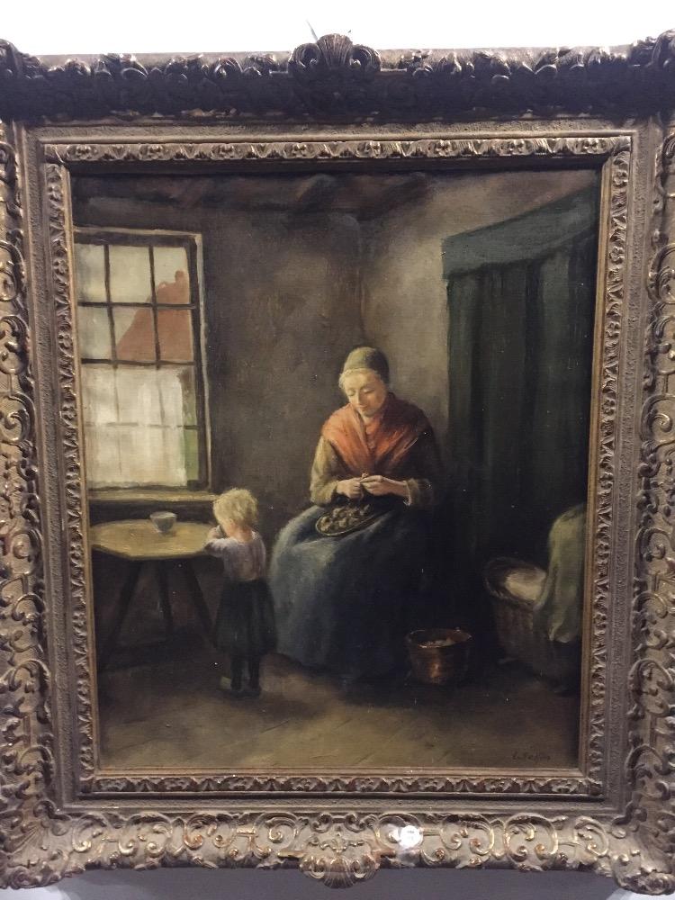 The happy mother 